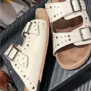 Freebird by Steven | Shoes | Freebird By Steven Cream  display picture 2